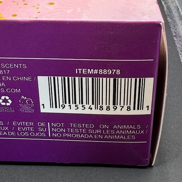 Wonderful Pour Femme 3-Piece Gift Set: Eau de Parfum, Shower Gel & Body … - Picture 4 of 5